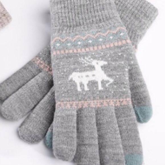 Holiday Reindeer Gloves - Picture 2 of 2